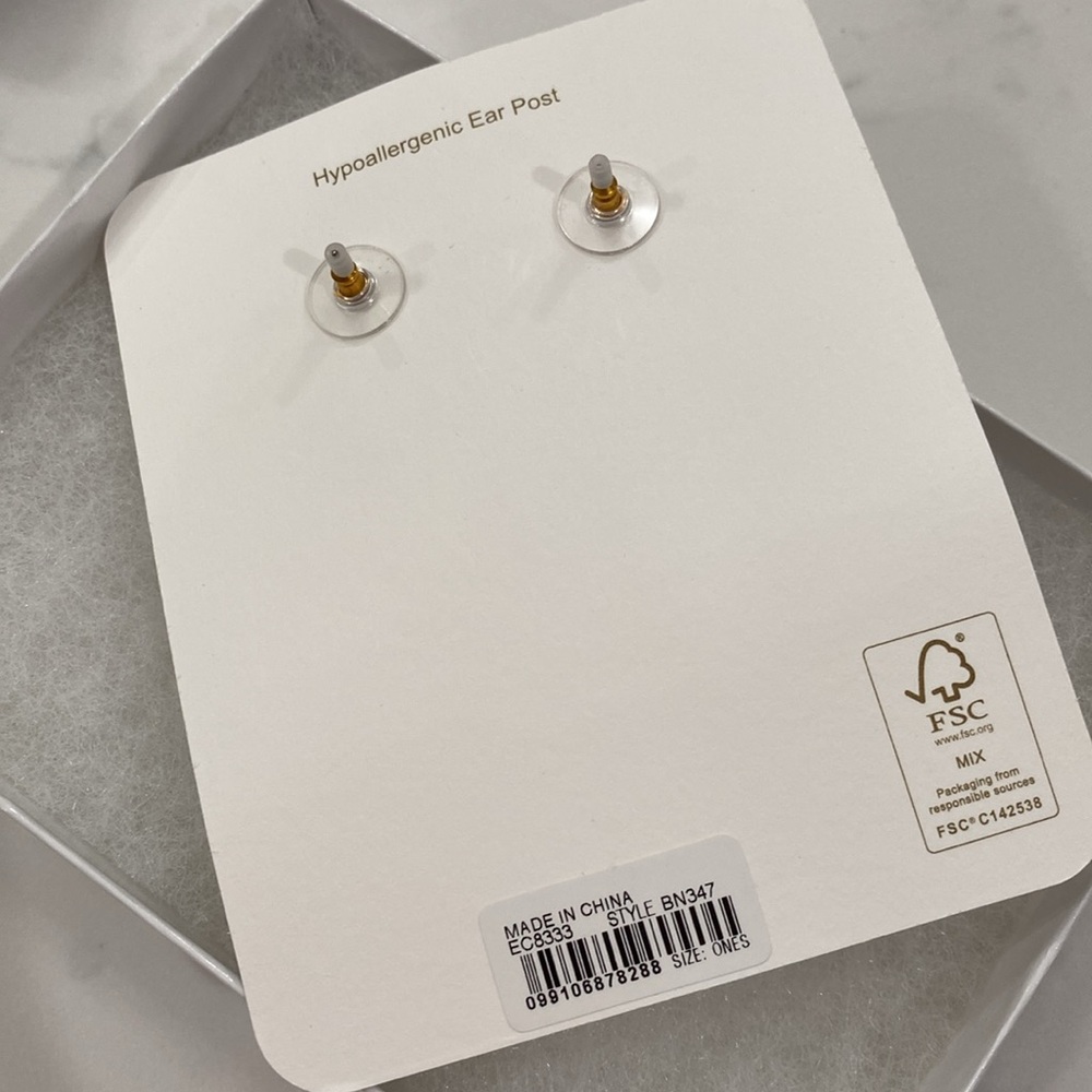 NWT J. Crew Triple Crystal Drop Earrings - Picture 3 of 4